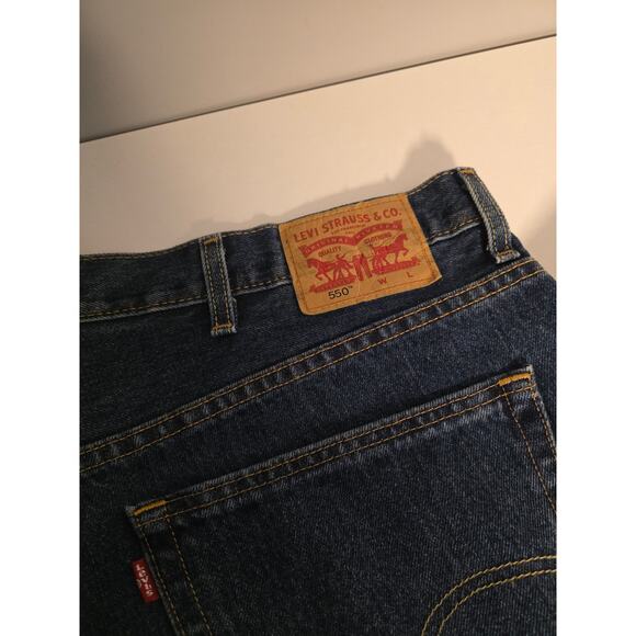 Levi's 550 Relaxed Fit men's 46x29 jeans dark wash Casual StreetWear Big&Tall - Picture 3 of 8